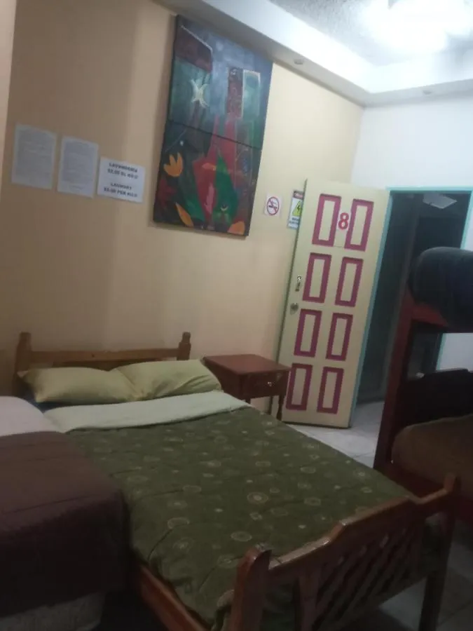 Hostal-De Don Pablo Del Centro Comercial Quito 2*,  Ecuador