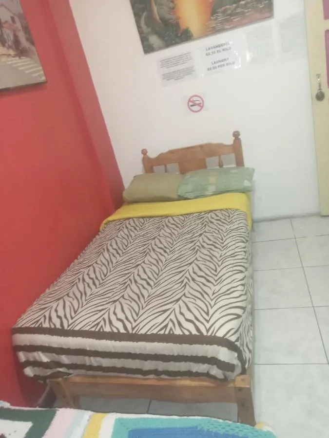 Hostal-De Don Pablo Del Centro Comercial 基多 2*,